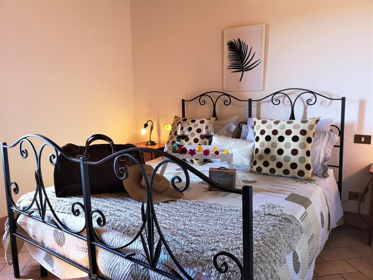 Agriturismo Palazzo Conti - B Пиенца Екстериор снимка